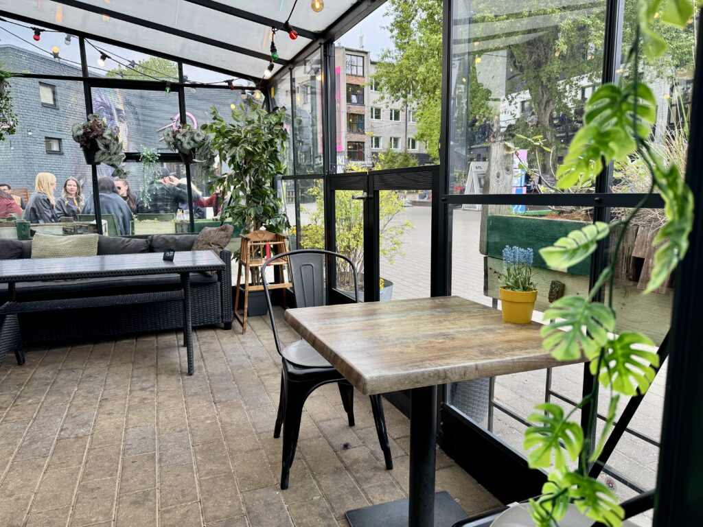 Kivi Paber Käärid Ravintola Telliskivi 62